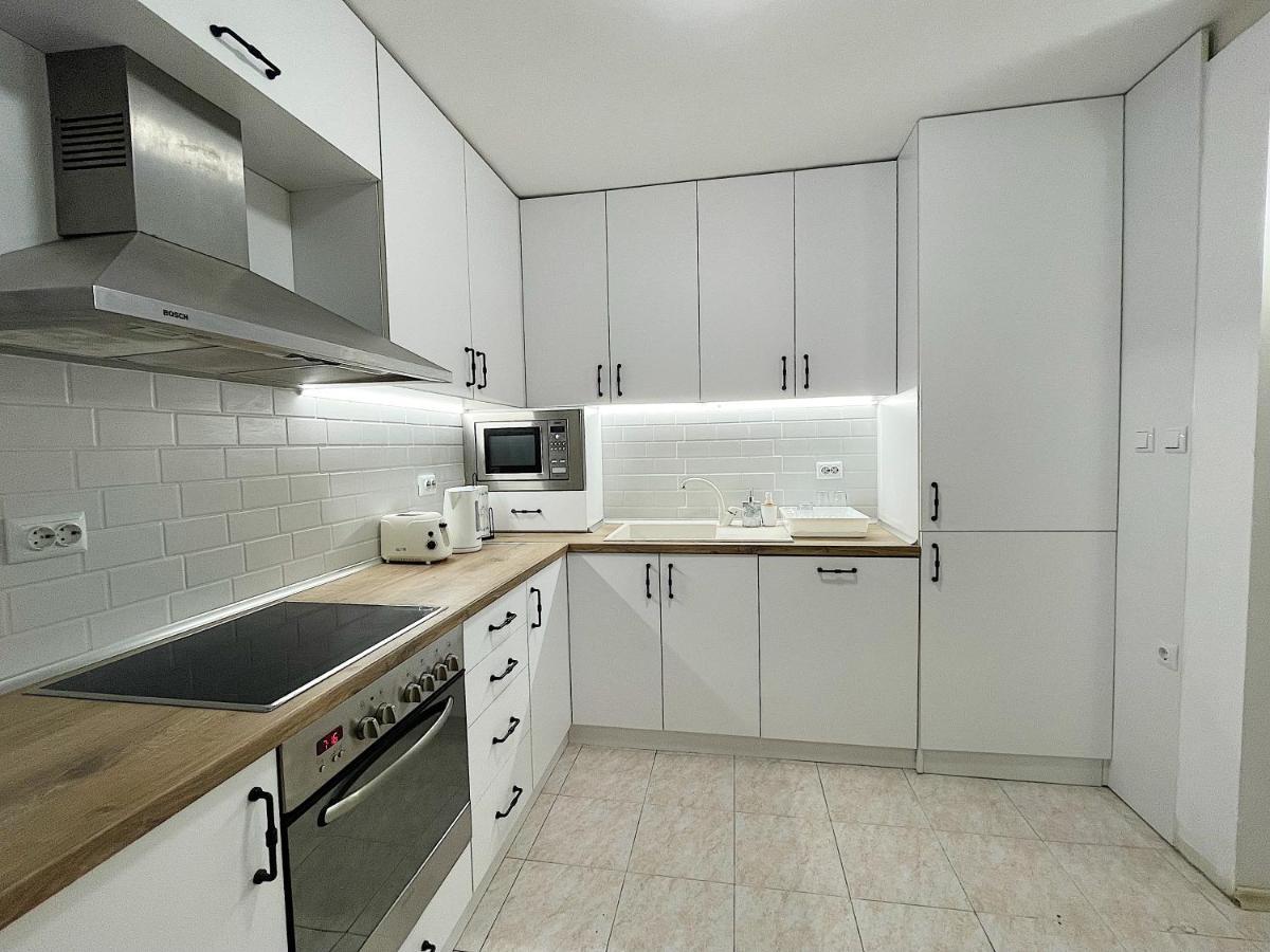 Fenix 2 Bedroom Apartment Varna Center 外观 照片